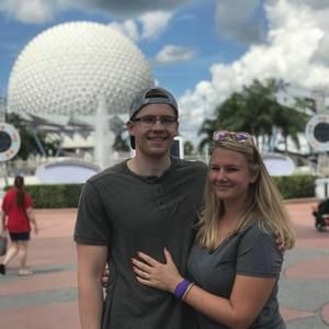 Meet your Posher, Lauren